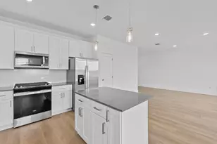 526 Tailwind Dr, Kyle, TX 78640 - Photo 11