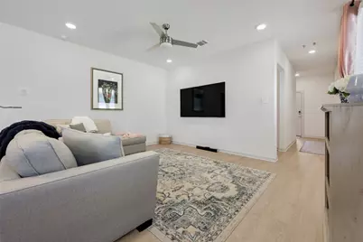 229 Fairfax Avenue, San Marcos, TX 78666 - Photo 3