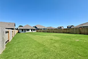 193 Coopers Hawk Crst, Cedar Creek, TX 78612 - Photo 5