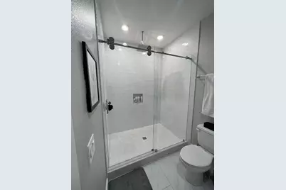 5711 Tura Lane #B, Austin, TX 78721 - Photo 5