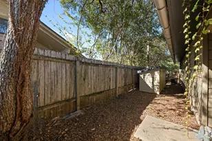 3713 Menchaca Rd, Austin, TX 78704 - Photo 23