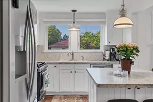 1301 & 1305 S College St, Georgetown, TX 78626 - Photo 21