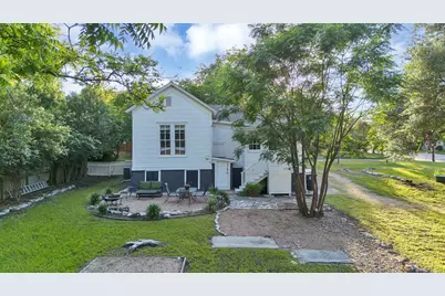 1305 S College Street, Georgetown, TX 78626 - Photo 39