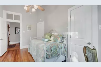 1305 S College Street, Georgetown, TX 78626 - Photo 23