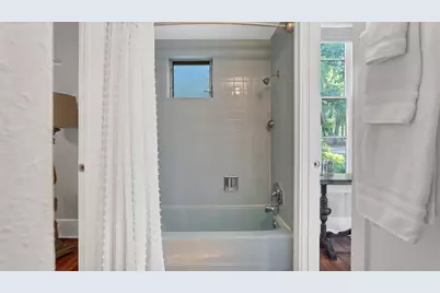 1305 S College Street, Georgetown, TX 78626 - Photo 25