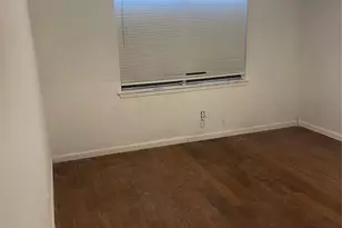 1902 West Loop Loop, Austin, TX 78758 - Photo 11
