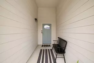 3608 Overlord Ln, Austin, TX 78754 - Photo 3
