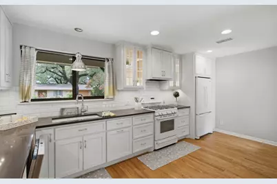 11901 North Oaks Drive, Austin, TX 78753 - Photo 13