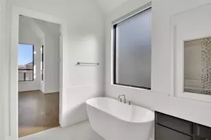 113 University Lands Dr, Liberty Hill, TX 78642 - Photo 25