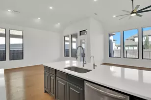 113 University Lands Dr, Liberty Hill, TX 78642 - Photo 17