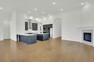 113 University Lands Dr, Liberty Hill, TX 78642 - Photo 11