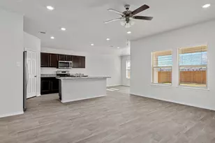 100 Wind Hl, Jarrell, TX 76537 - Photo 9