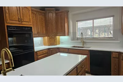 1301 County Road 262, Georgetown, TX 78633 - Photo 11