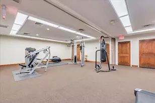 7685 Northcross Dr, Austin, TX 78757 - Photo 19