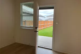 204 Doodle Ln, Hutto, TX 78634 - Photo 23