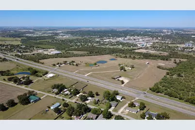 807 Old Coupland Road, Taylor, TX 76574 - Photo 23