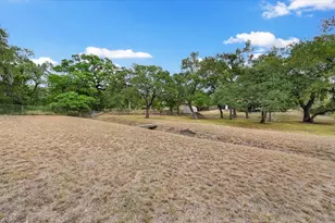 8806 El Rey Blvd, Austin, TX 78737 - Photo 23