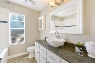 8806 El Rey Blvd, Austin, TX 78737 - Photo 17