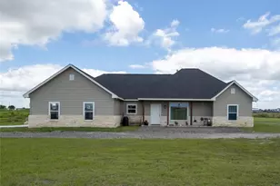 140 Daniel Dr, Bertram, TX 78605 - Photo 1