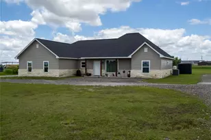 140 Daniel Dr, Bertram, TX 78605 - Photo 3