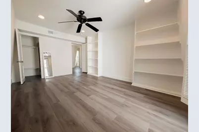 2704 San Pedro Street #16, Austin, TX 78705 - Photo 11
