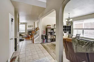 1720 Lynnville Trail, Austin, TX 78727 - Photo 5