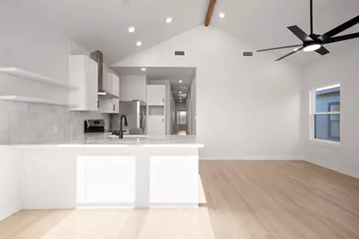 306 S Avenue P Avenue #B, Marble Falls, TX 78654 - Photo 11