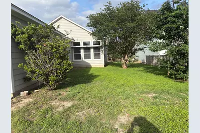 1076 Sanders, Kyle, TX 78640 - Photo 31