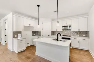 338 Orleanian Dr, Buda, TX 78610 - Photo 3