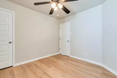 2924 Bond Drive #4C, Austin, TX 78741 - Photo 23