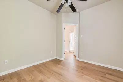 2924 Bond Drive #4C, Austin, TX 78741 - Photo 13