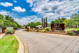 2924 Bond Dr, Austin, TX 78741 - Photo 27
