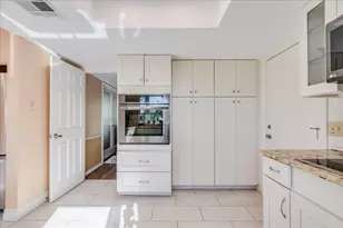 11107 Spicewood Pkwy, Austin, TX 78750 - Photo 13