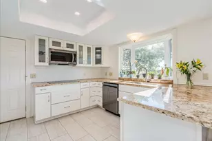 11107 Spicewood Pkwy, Austin, TX 78750 - Photo 11