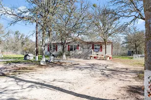 214 The Ranch Rd, Del Valle, TX 78617 - Photo 5