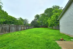 13207 Saxby Ct, Austin, TX 78729 - Photo 19