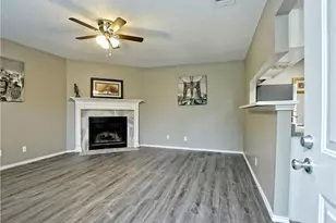 13207 Saxby Ct, Austin, TX 78729 - Photo 9