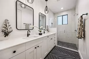 1718 Valeria St, Austin, TX 78704 - Photo 13