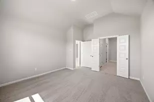 207 Hornet St, Elgin, TX 78621 - Photo 13