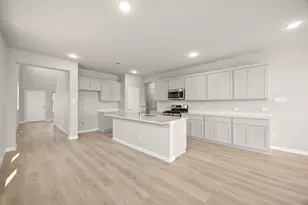 207 Hornet St, Elgin, TX 78621 - Photo 5