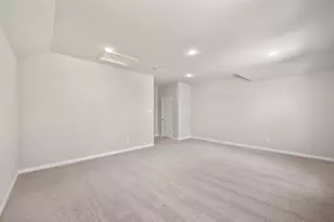 207 Hornet St, Elgin, TX 78621 - Photo 19
