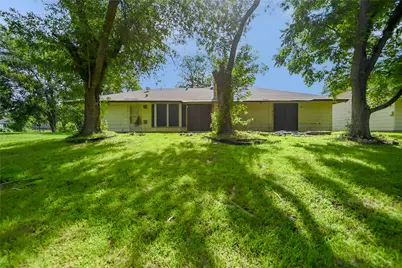 4614 Bundyhill Drive, Austin, TX 78723 - Photo 5