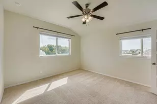 318 Schuylerville Dr, Elgin, TX 78621 - Photo 9