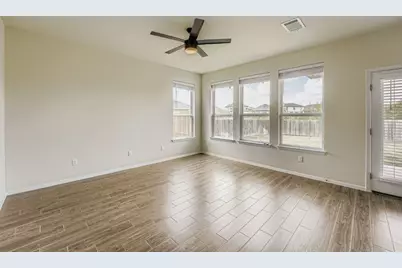 318 Schuylerville Drive, Elgin, TX 78621 - Photo 3