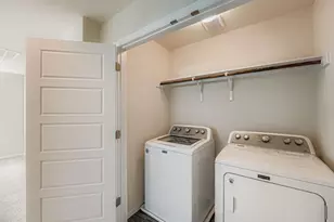 318 Schuylerville Dr, Elgin, TX 78621 - Photo 25