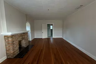 805 Howard St, Taylor, TX 76574 - Photo 5
