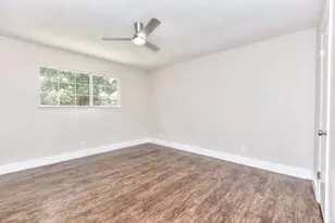 10610 Berthound Dr, Austin, TX 78758 - Photo 17