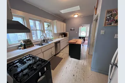 307 E 35th Street #A, Austin, TX 78705 - Photo 17