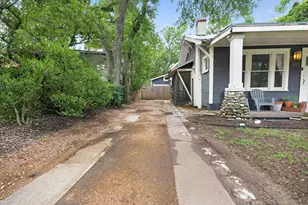 307 E 35th St, Austin, TX 78705 - Photo 7