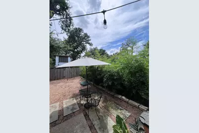 307 E 35th Street #A, Austin, TX 78705 - Photo 5